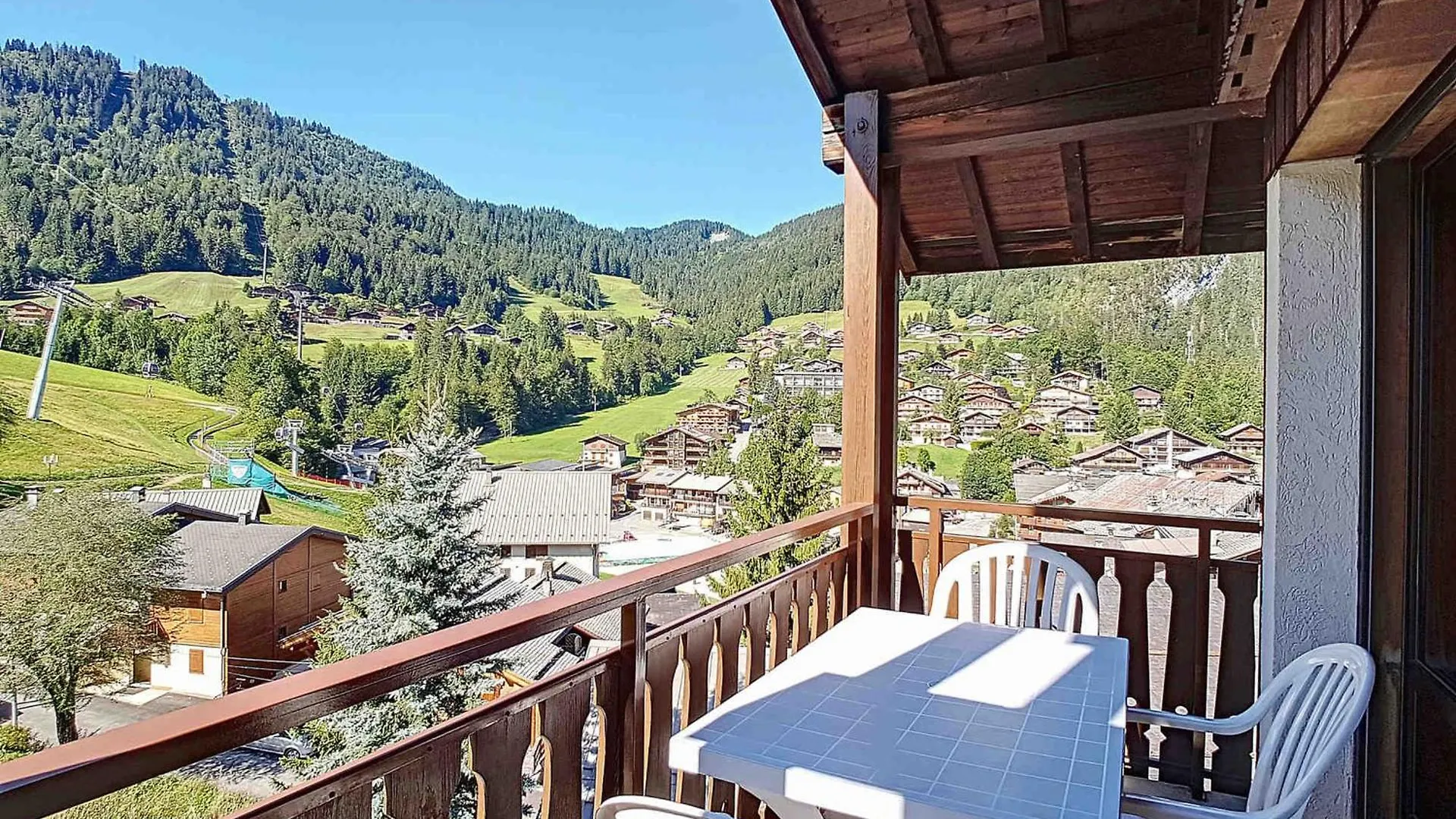 Lägenhet La Clusaz: Apt Pour 8 Pers, 2 Chambres, Parking, Wifi, Animaux - Fr-1-818-26